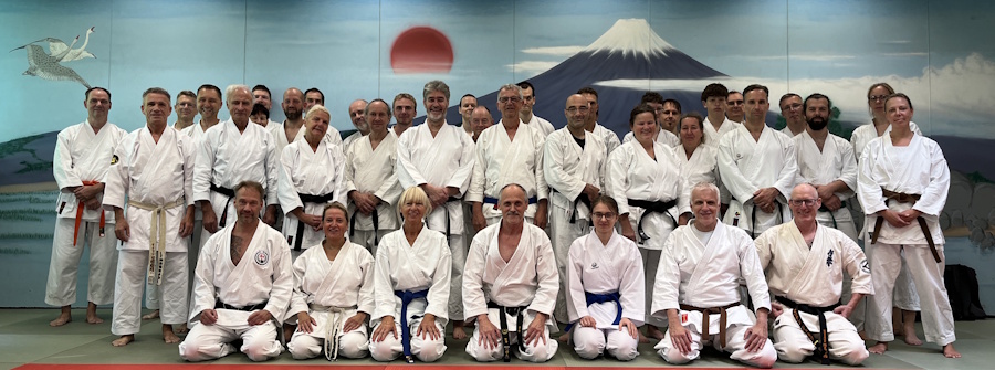 250816 Gruppe 2 0900x0335