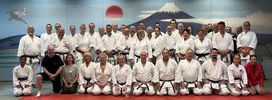 260718 Gruppenfoto A 0950x0350